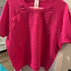 Lululemon Fuchsia Athletic Tee